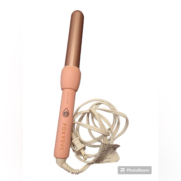 FOXYBAE brand ceramic curling wand. Gently used. - Picture 1 of 4